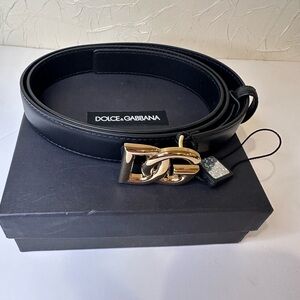 Dolce Gabbana leather belt with gold buckle